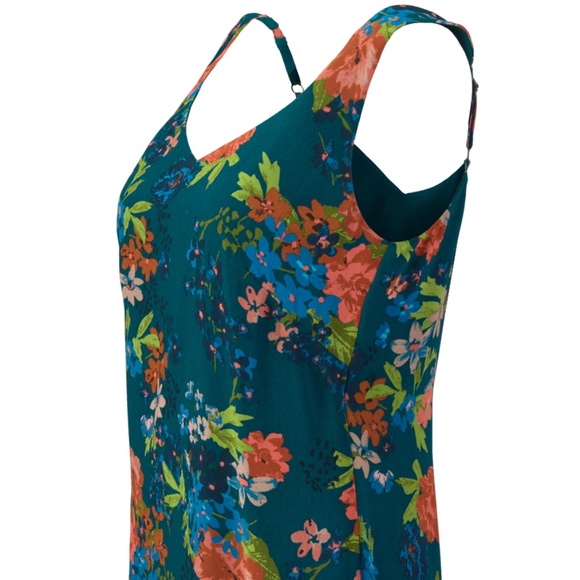 CAbi Tops Fall 27 Still Life Cami Poshmark