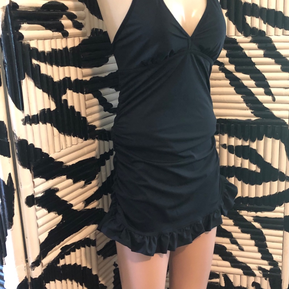 Spanx Black Bathing Suit Skirted Size Medium Gem