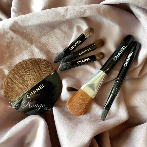 CHANEL Makeup Chanel Mini Travel Brush 6pcs Set Poshmark