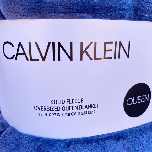 Calvin Klein Bedding Calvin Klein Oversized Queen Blanket Plush