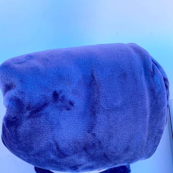 Calvin Klein Bedding Calvin Klein Oversized Queen Blanket Plush