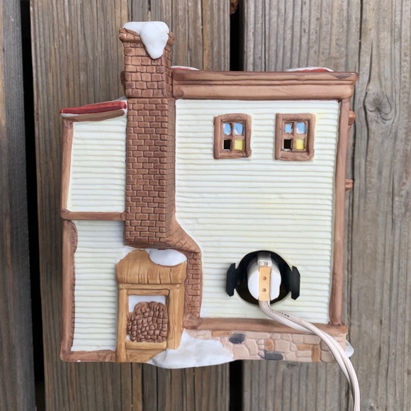 Holiday Christmas Village Lighted Post Office Poshmark