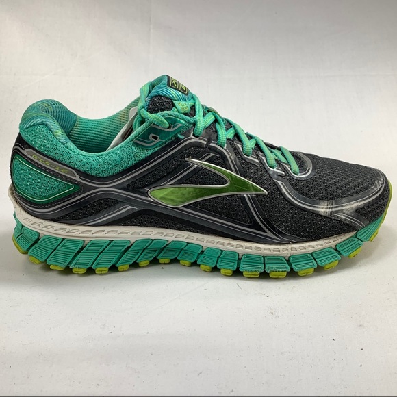 Brooks Shoes Brooks Gts 6 Running Shoes Womens Sz 95 Poshmark