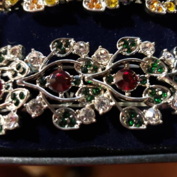 Danbury Mint Jewelry Danbury Mint Seasonal Sensations Bracelet Set