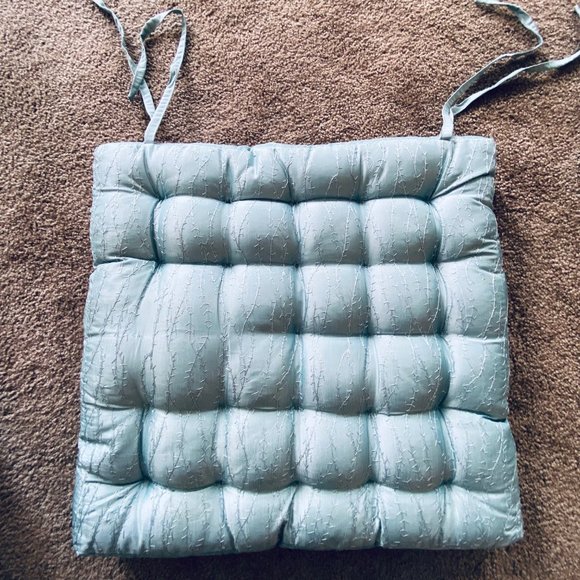 Pier 1 Accents Pier Chair Seat Cushion Set Of 3 Tufted W Ties