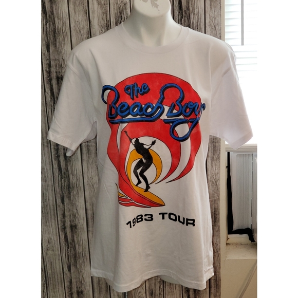 the beach boys Shirts The Beach Boys 983 Tour Graphic Tee Poshmark