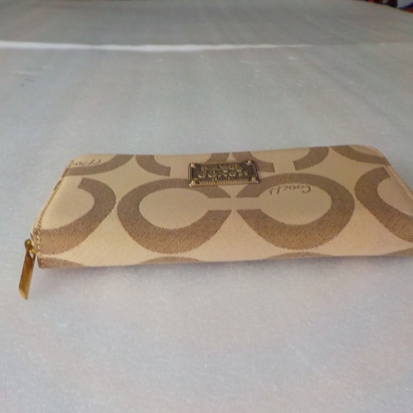 Coach Bags Coach Signature Horse Carriage Long Wallet Poshmark