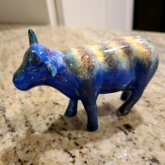 TM & CPH Accents Tm And Cph 200 Colorful Painted Cow Blue Yellow