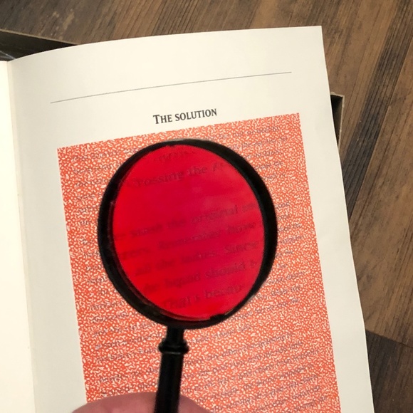 Milton Bradley Toys Jigsaw Puzzle Clue Mystery Puzzle Diamonds Can