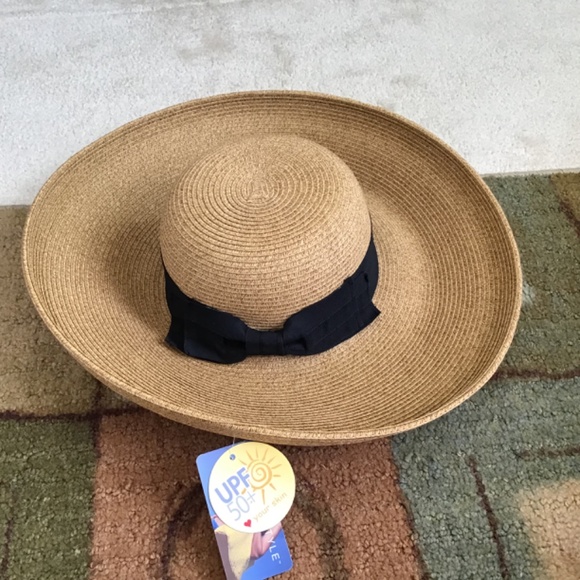 Chapel Hats Accessories Chapel Hats Boardwalk Style With Black