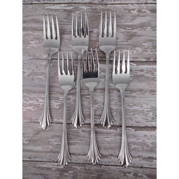Oneida Dining 6 Oneida Bancroft Glossy Stainless Usa Flatware 6 34 Salad Forks Poshmark