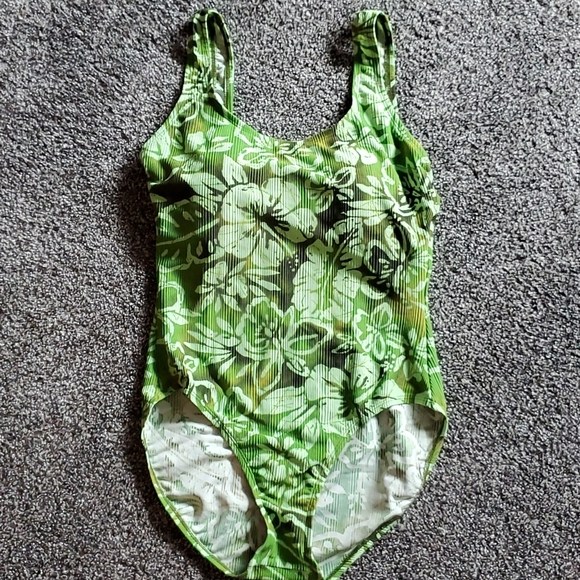 Catalina Swim Catalina Plus Size Scoop Neck Tropical Print Ribbed