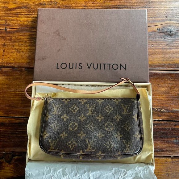 Louis Vuitton Bags Authentic Vintage Louis Vuitton Mini Pochette