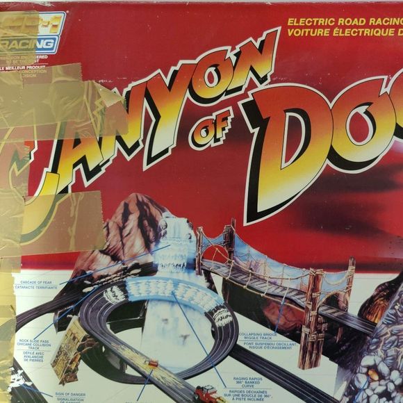 MR1 racing Toys Vintage Marchon Canyon Of Doom Slot Car Jeep 4x4