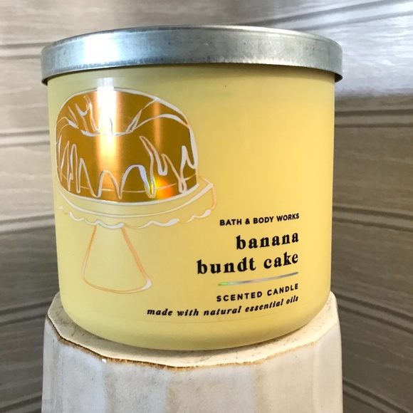 Bath & Body Works Accents Bath Body Works Banana Bundt Cake 3 Wick