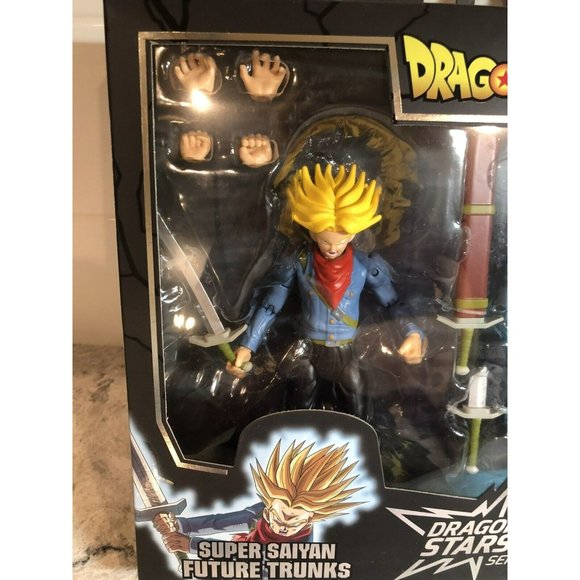 ban dai Toys Dragon Ball Z Super Saiyan Future Trunks Vs Fusion