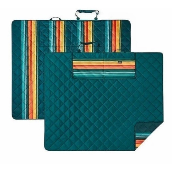 Pendleton Bedding Pendleton Outdoor Packable Blanket Picnic Water