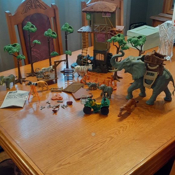 Animal Toys Animal Safari Playset Poshmark