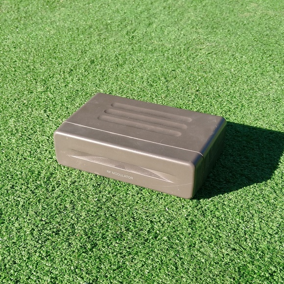 Jensen Networking Jensen Rf Modulator Audio Video Converter Recoton