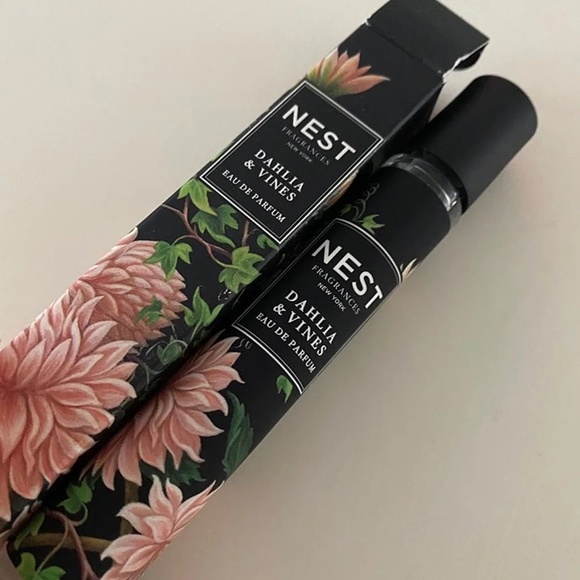 NEST Fragrances Other Nest Fragrance Dahlia Vines Perfume Roller