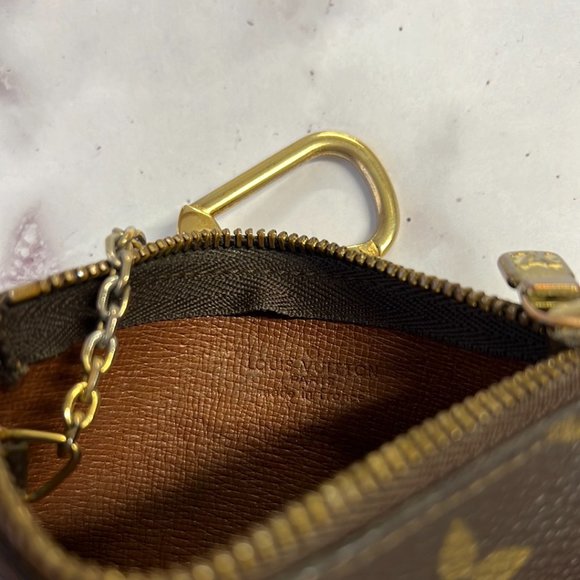 Louis Vuitton Accessories Louis Vuitton Key Cles In Monogram Canvas