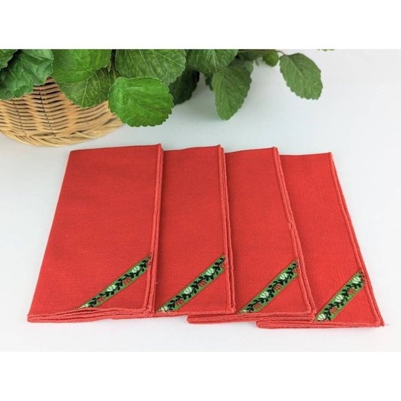 Dining Set Of 4 Red And Green Linen Cloth Table Napkins Vintage