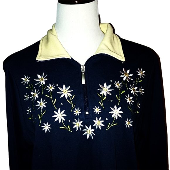 breckenridge Tops Breckenridge Vintage Collared Pullover Daisy