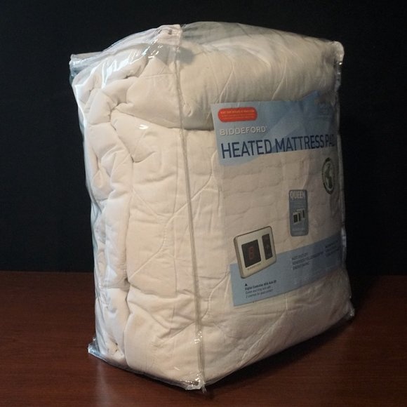 Biddeford Bedding Biddeford Queen Heated Mattress Pad With 2 Controllers Poshmark