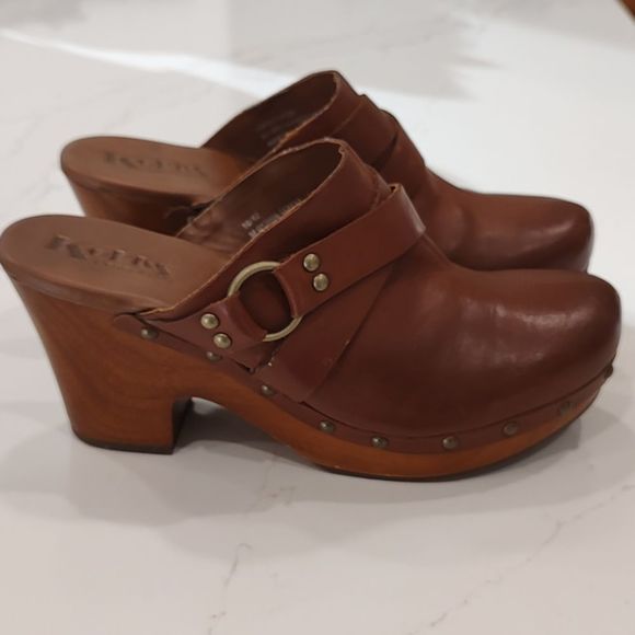 KorkEase Shoes Korks By Kork Ease Womens Platform Studded Clogs