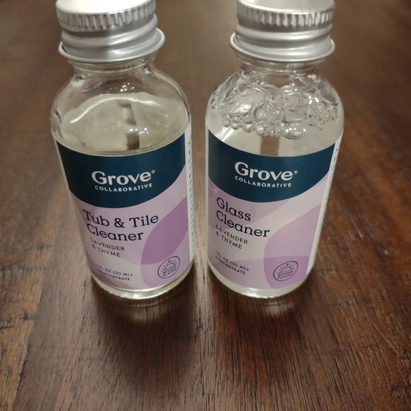 the Grove Kitchen Nwt Grove Concentrated Tub And Tile Cleaner Glass
