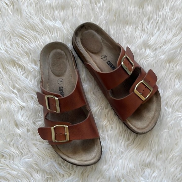 Cushionaire Shoes Cushionaire Lane Sandals Poshmark