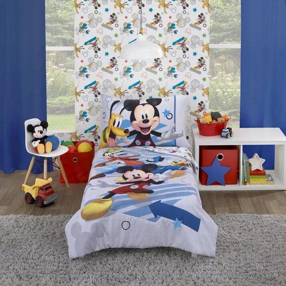 Disney Bedding Disney Juniors Mickey Mouse 4pc Toddlers Reversible