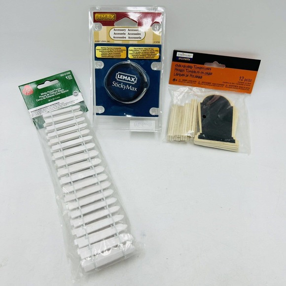 Lemax Holiday Lemax Sticky Max Laras Crafts White Picket Fence