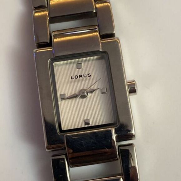 Lorus Accessories Vintagelorus Watch Silver Tone Working New