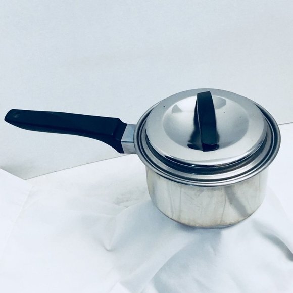 Ekco Kitchen Vintage Flint Ekso Heat Core Quart Saucepan Sauce Pan