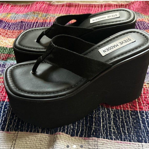 Steve Madden Shoes Steve Madden Gwen Platform Sandals Poshmark