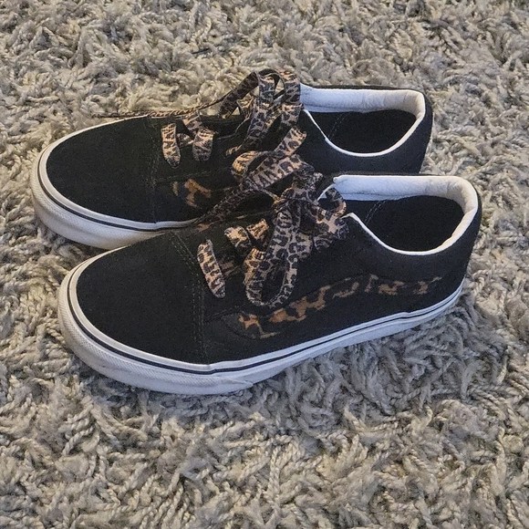Vans Shoes Girls Black And Leopard Print Vans Size 3 Very Gently Worn Lace Up Poshmark