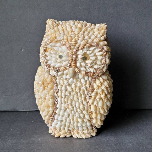 Accents Vintage Seashell Owl Figurine Shell Art 75 Tall Folk Art