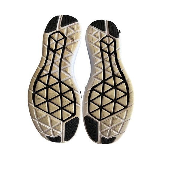 Nike Shoes Nike Flex 26 Rn Black White Running Shoes Men Us 13 Uk 12 Free Shipping Poshmark