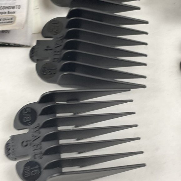 Wahl Other Wahl Haircut Clipper Kit Corded Model Mc3 Combs 81