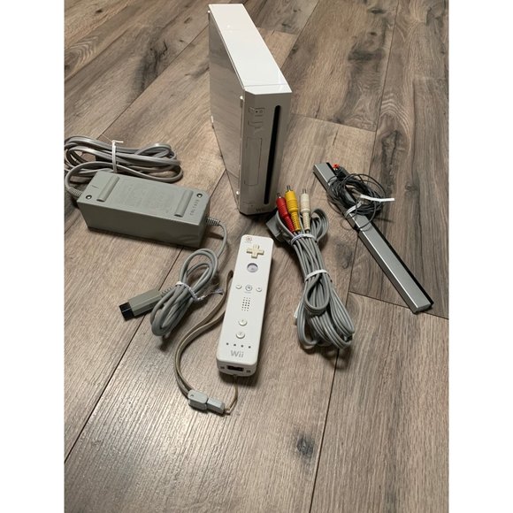 Nintendo Video Games & Consoles Wii Console With Wires And Sensor