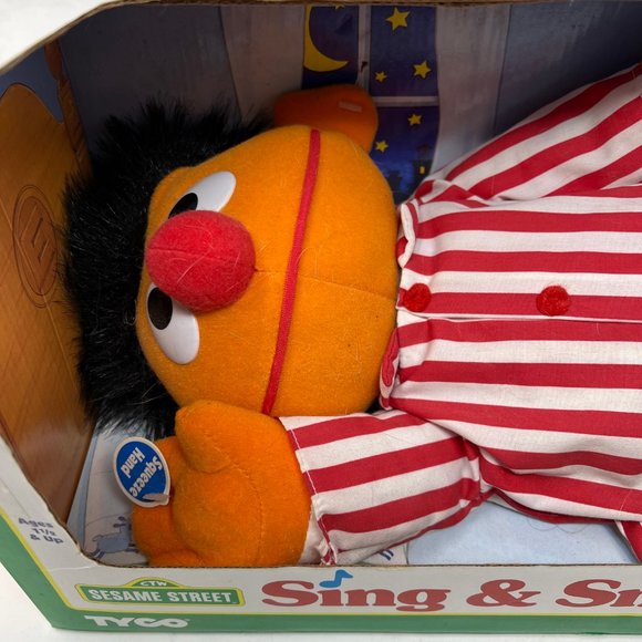 Sesame Street Toys Sesame Street Tyco Vintage 996 Sleep And Snore Ernie Talking Singing Doll