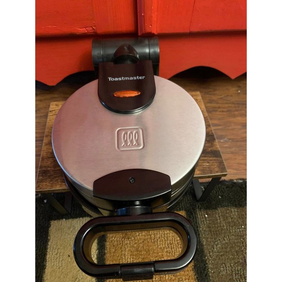 Toastmaster Kitchen Toastmaster Flip Over Lowprofile Rotating