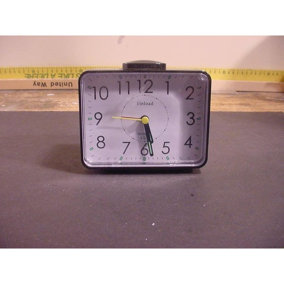 Tinload Accents Tinload Small Battery Operated Analog Travel Alarm Clock Poshmark