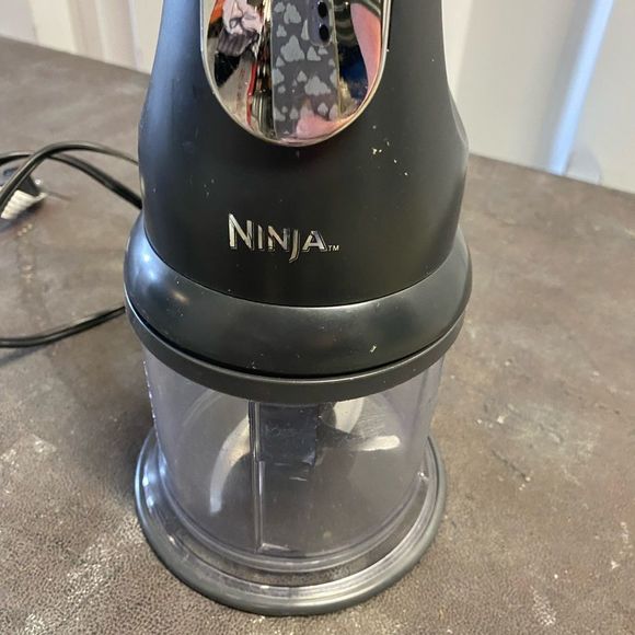 Ninja Kitchen Ninja Express Chop Foodprocessor Chopper Nj0 Poshmark