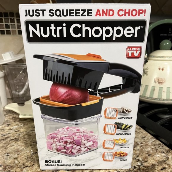 Kitchen Nutri Chopper W Bonus Container Poshmark