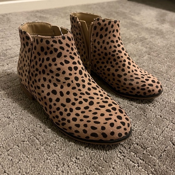 Cat & Jack Shoes Cat And Jack Boots Poshmark
