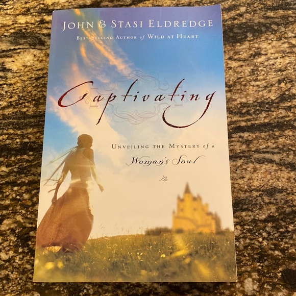 Thomas Nelson Other Euc Book Captivating Unveiling The Mystery Of A(03)