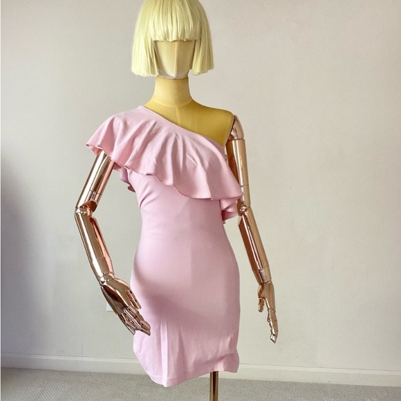 H&M Dresses Hm Gold Label One Shoulder Ruffle Neckline Sleeveless