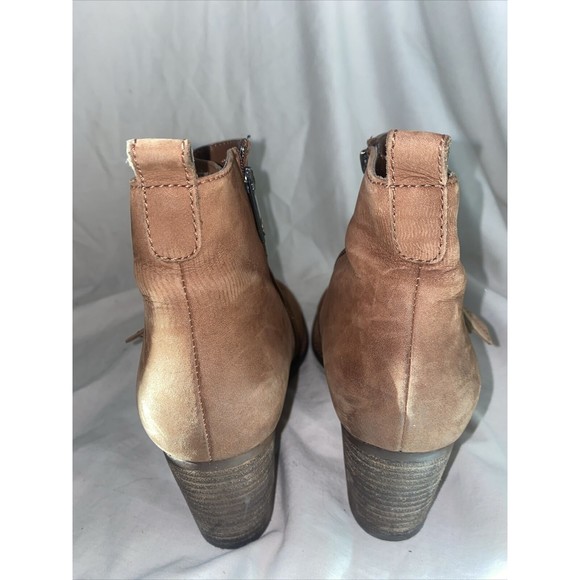 Blondo Shoes Blondo Waterproof Zipper Ankle Heel Western Bootie